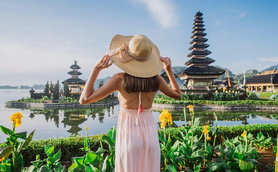 Private Full-Day Tour of West Bali's Waterfalls and Culture