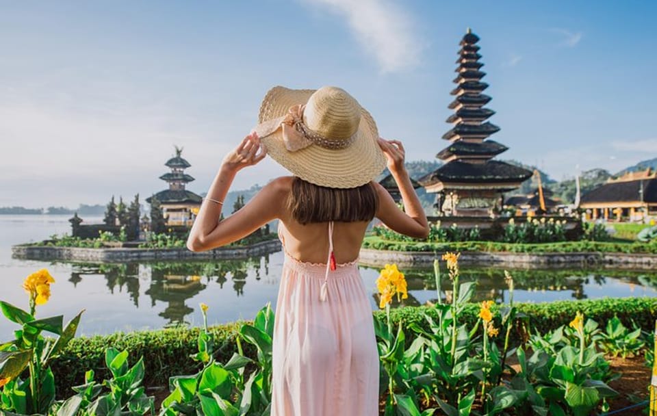 Private Full-Day Tour of West Bali's Waterfalls and Culture