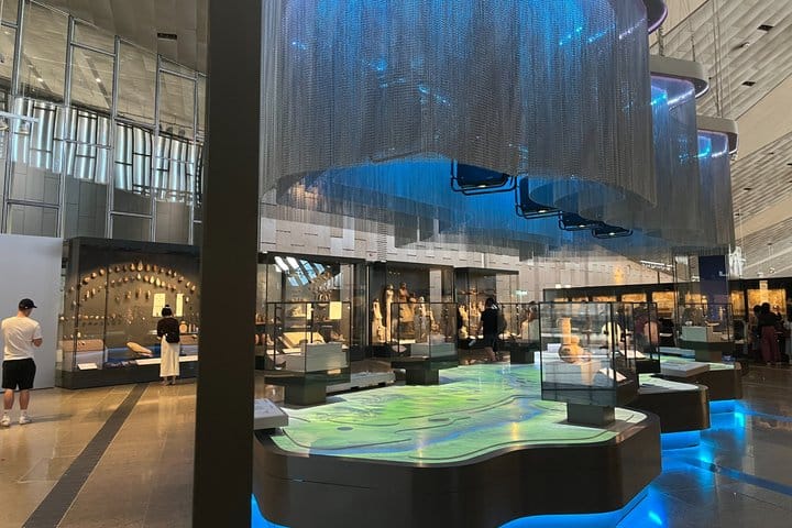 Expert Female Egyptologist to Grand Museum, Giza Pyramids, Sphinx