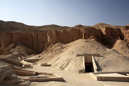 Tour to The East & West Bank of the Nile