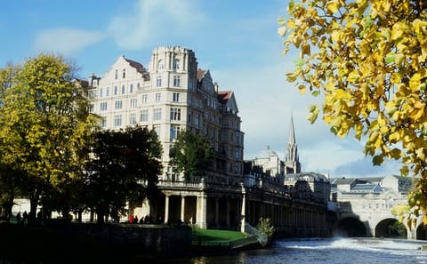 Private 2-Hour Walking Tour of Historic Bath
