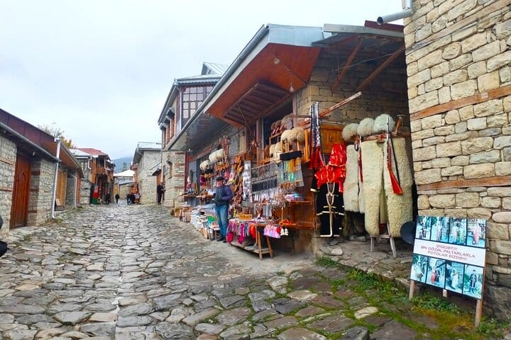 Lahij tour_lahij_tour_Shamakhi tour_shamakhi_tour_azerbaijan_tour_lahij-village-VLA travel