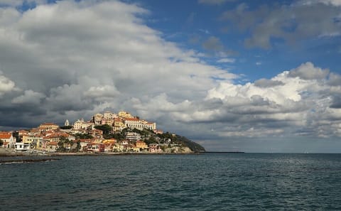 Private Walking Tour of Old Town Imperia, Italy