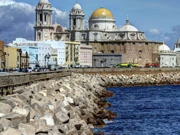 Private Full Day Tour of Cádiz and Jerez from Seville