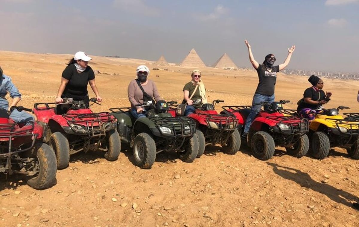 Private day ,Quad bike adventure tour to Giza Pyramids from Cairo