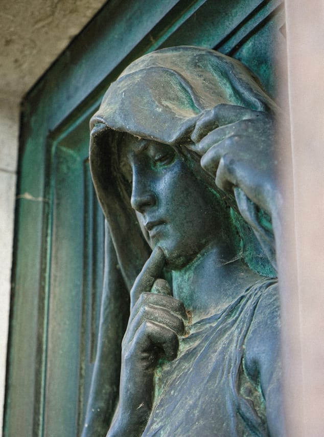 Paris: Père Lachaise Walking Tour — History, Icons & Wine Apéro 4