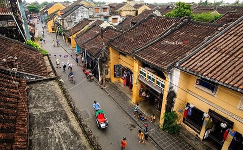 Marble Mountain & Hoi An Ancient Town from Da Nang-Small Group