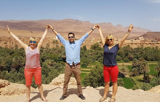 Moroccan Desert Luxury Small-Group Tour with Private Stay