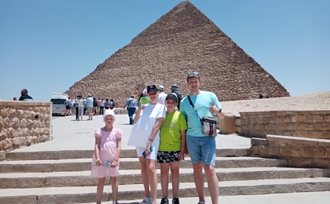 Private Cairo Tour from Hurghada: Pyramids, GEM & Optional Balloon Ride