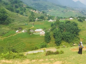 5 Hours Trekking with Terraced Rice Field in Sapa