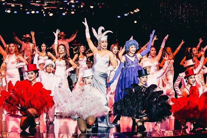 Calypso Cabaret: Dazzling Lights & Performances 2