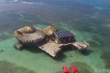 Private Tour to Floyd’s Pelican Bar from Montego Bay