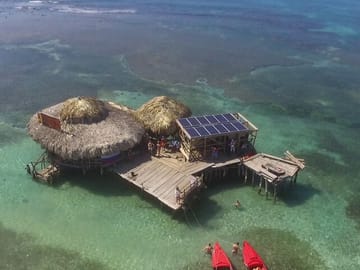Private Tour to Floyd’s Pelican Bar from Montego Bay