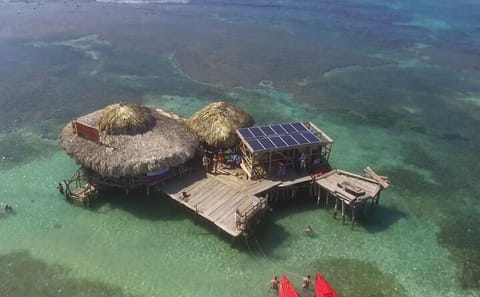 Private Tour to Floyd’s Pelican Bar from Montego Bay