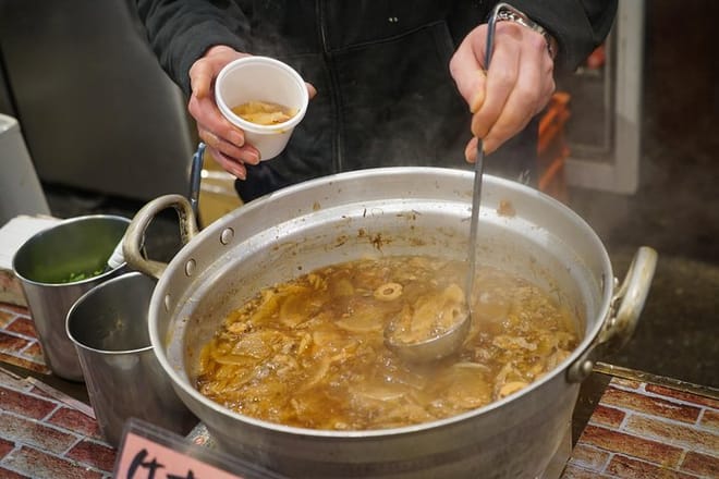 Nishiki Market Brunch Walking Tour (7 Tastings + Brunch) 7