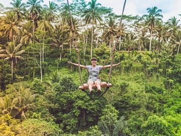 Private Floating Breakfast and Spa Experience in Ubud