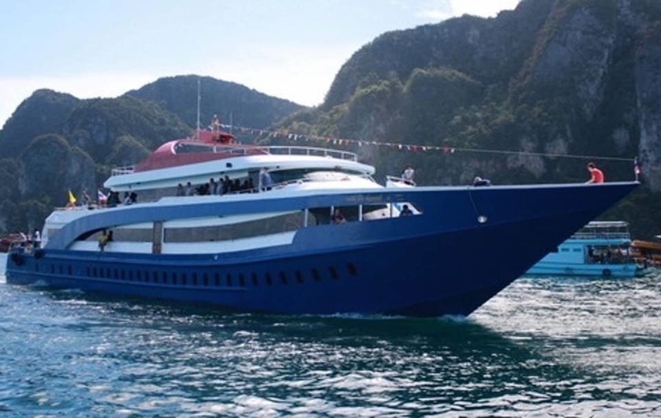 Roundtrip Phuket to Phi Phi by Ferry