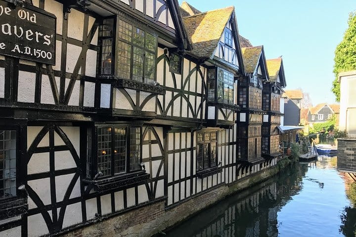 Canterbury Cathedral and Leeds Castle Private Full Day Tour 2