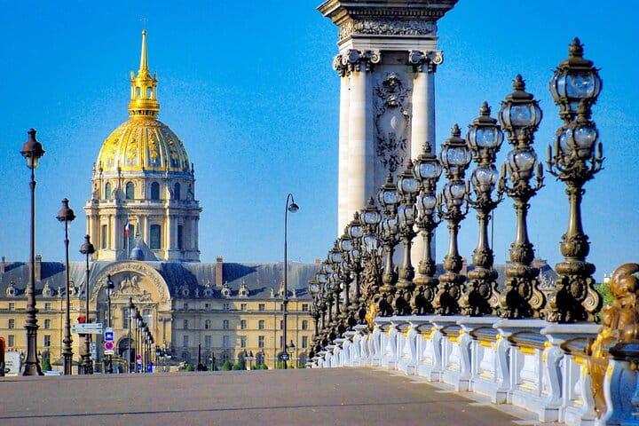 8-hours VIP Private Sightseeing and Shopping Tour in Paris 2