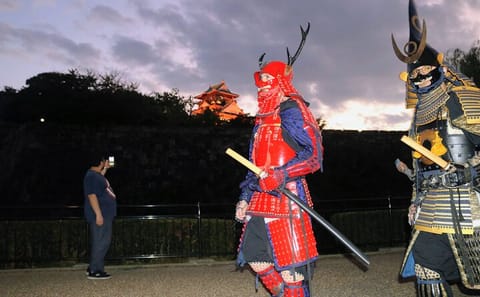 Private Samurai Armor Tour of Osaka Castle