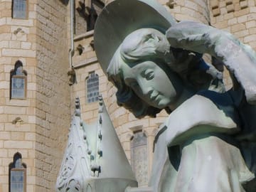 Astorga Heritage Walk-Cathedral, Roman Ruins & Gaudi Architecture