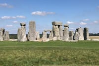 Full-Day Private Tour to Salisbury, Stonehenge and Woodhenge  5