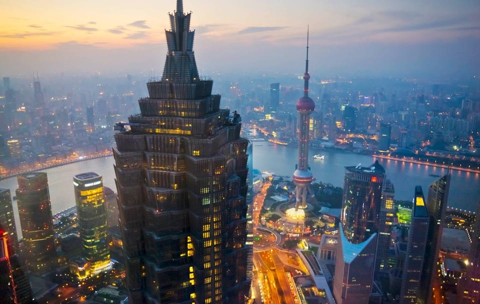 Jin Mao Tower 88th Floor City Views Tour in Shanghai