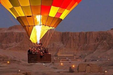 Hot Air Balloon Ride and Full Day Luxor Tour from Hurghada