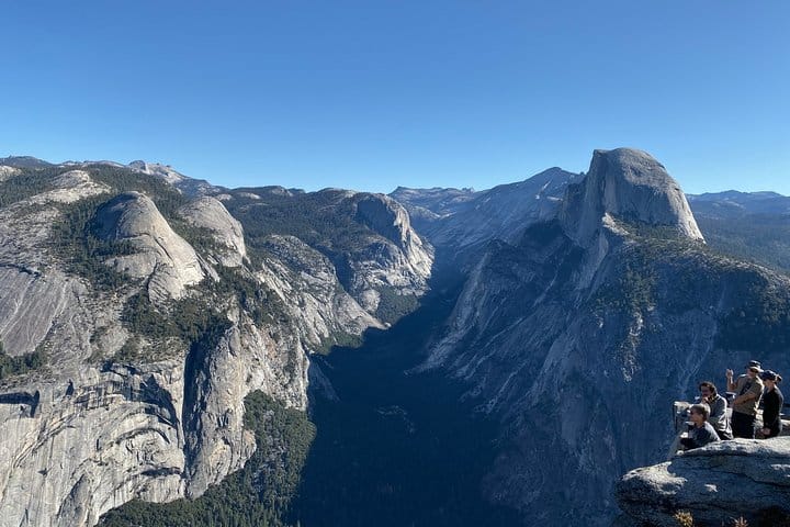 Yosemite panorama views.