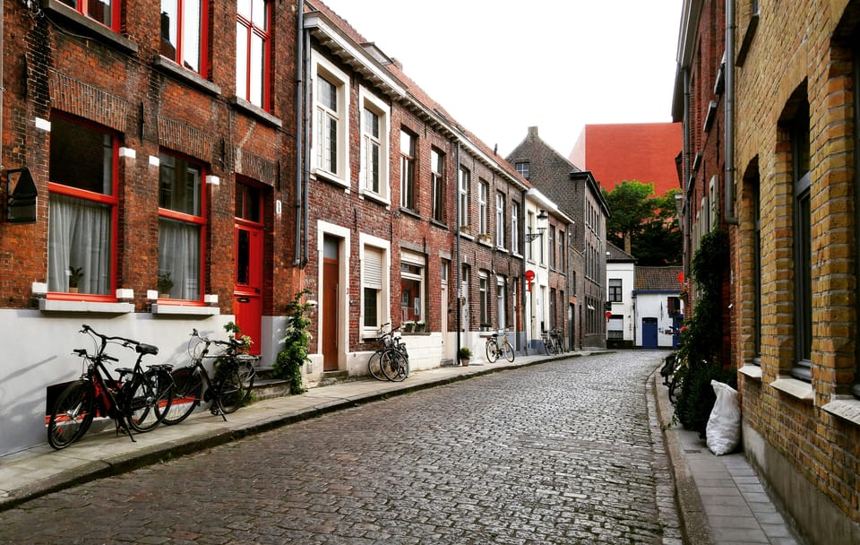 Day Trip from Paris to Explore Bruges' Canals and History