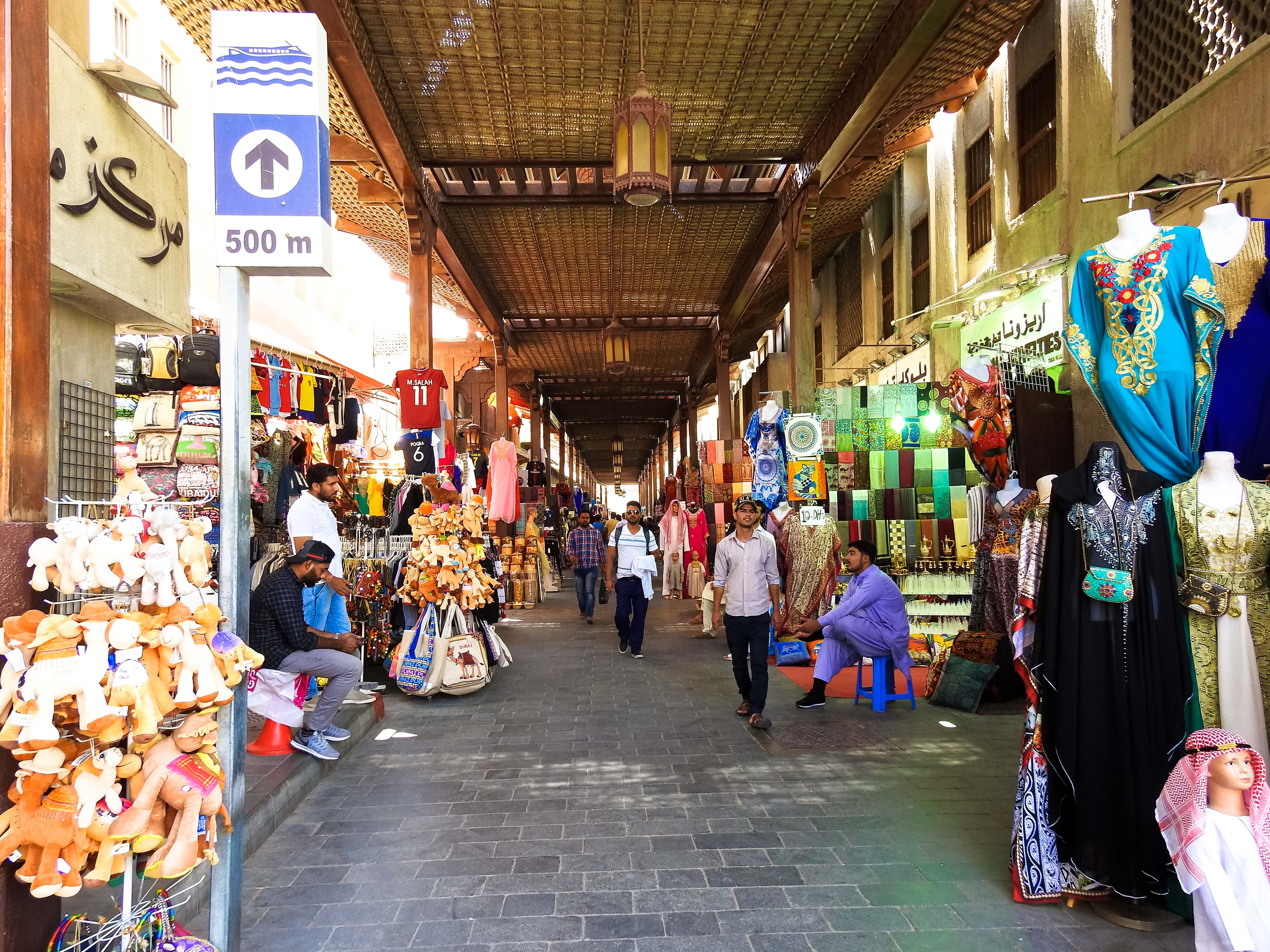 Shopping Tour Dubai with Daytur