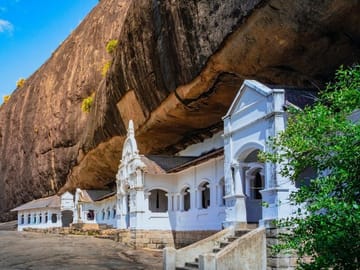 8-Day Private Tour with Train Ride, Safari & Beaches