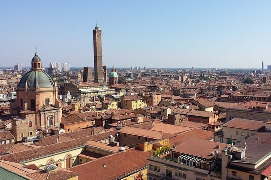 Bologna Private Walk Tour With A Professional Guide