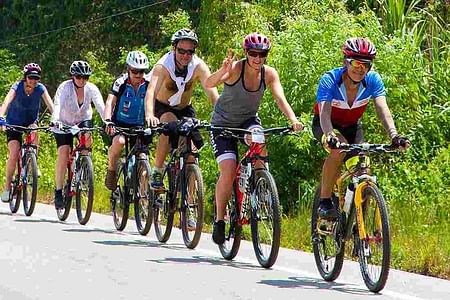 Guided Cycling Adventure in Ella: Explore Little Adam’s Peak & Ravana Falls