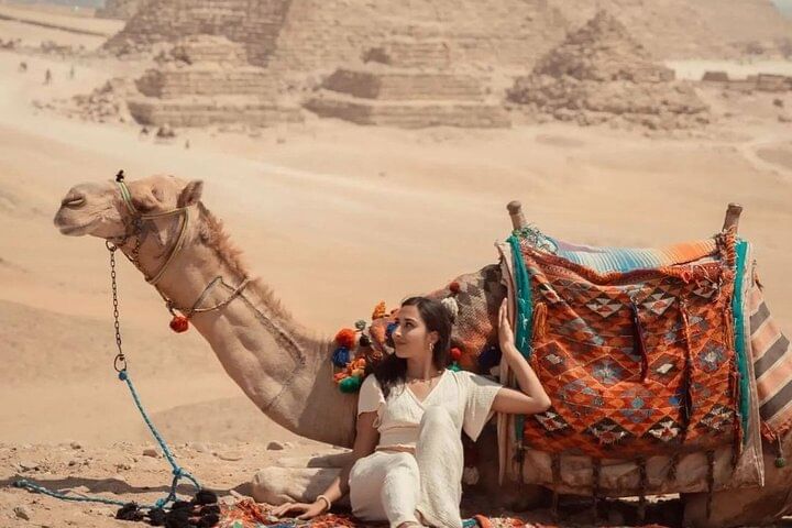 Full Day Private Giza Pyramids City Tour and Dinner Nile Cruise