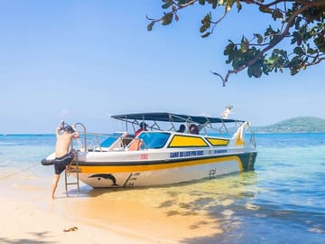 Phu Quoc Four Islands by Canoe and Enjoy Cable Car