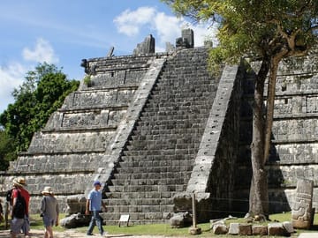 Small group Chichen Itza, Ik Kil &Valladolid All Inclusive tour