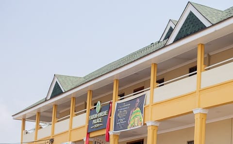 Koforidua 3-Hour Walking Tour of Local Culture