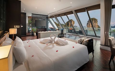 President Sun Terrace Cabin on Greatest Cruises in Halong Bay
