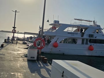 Red Sea Sunset Sailing Tour in Jeddah, Saudi Arabia