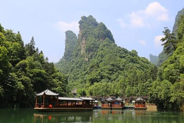 Baofeng Lake and Zhangjiajie Glass Bridge Day Tour