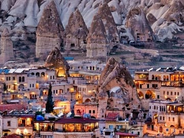 Private Full Day Tour of Göreme and Avanos in Cappadocia