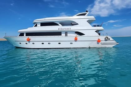 Magawish Island – Snorkeling & Sailing Trip with Lunch – Hurghada