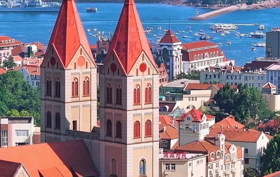 Qingdao Street Food Tour with Guided Walks and Tastings
