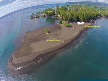 Private Island Tour of Tahiti Nui in French Polynesia