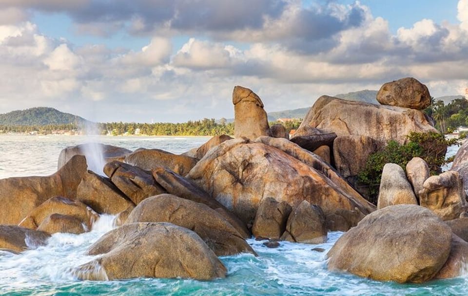 Private Car Tour of Bophut and Ko Samui District