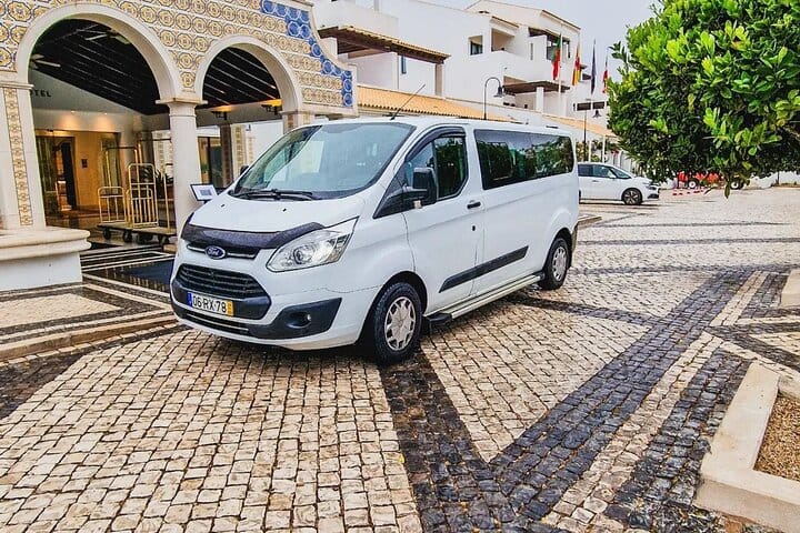 Private transfers between Faro and Isla Canela/Cristina/Islantill 10
