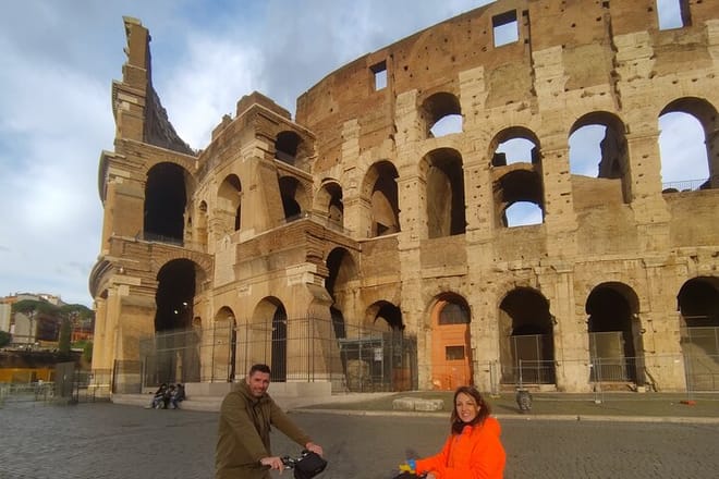 Rome Highlights by E-Bicycle Small group 9