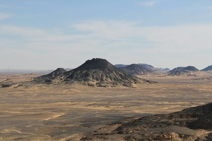 Overnight to Bahariya Oasis, White Desert, Black Desert in 2 days