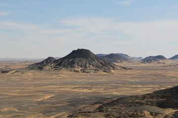 Overnight Adventure to Bahariya Oasis and Desert Landscapes